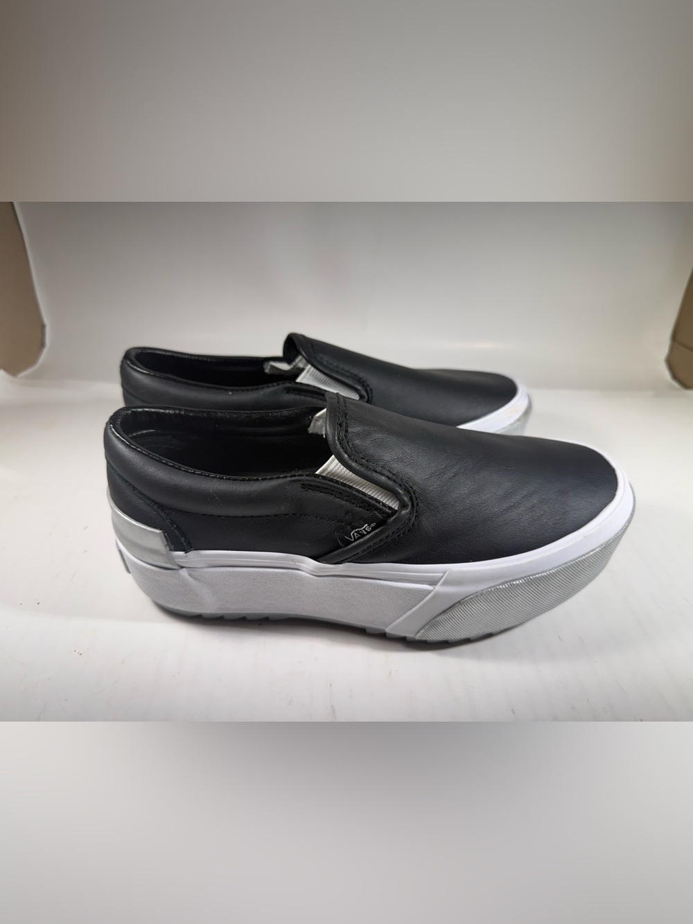 New Vans Classic Slip On S platform Black Leather women size 5.5.  No tag or box
